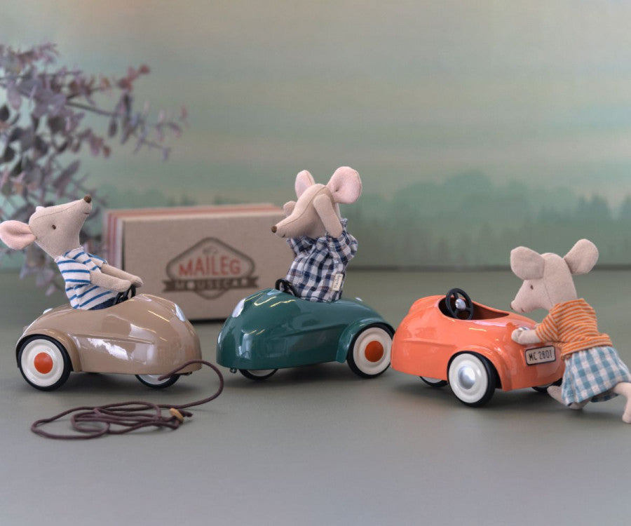 Mouse Cars