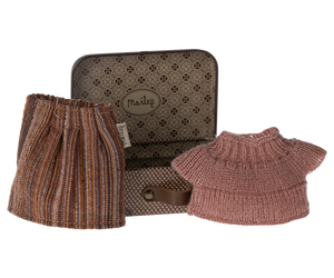 Knitted Blouse & Skirt in Suitcase, Mouse - Grandma