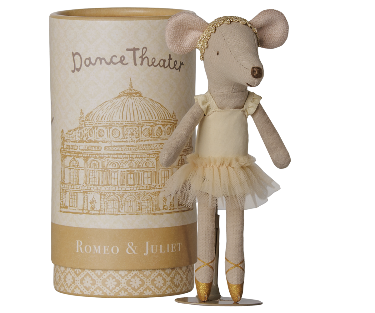 Ballet dancer mouse, Big sister