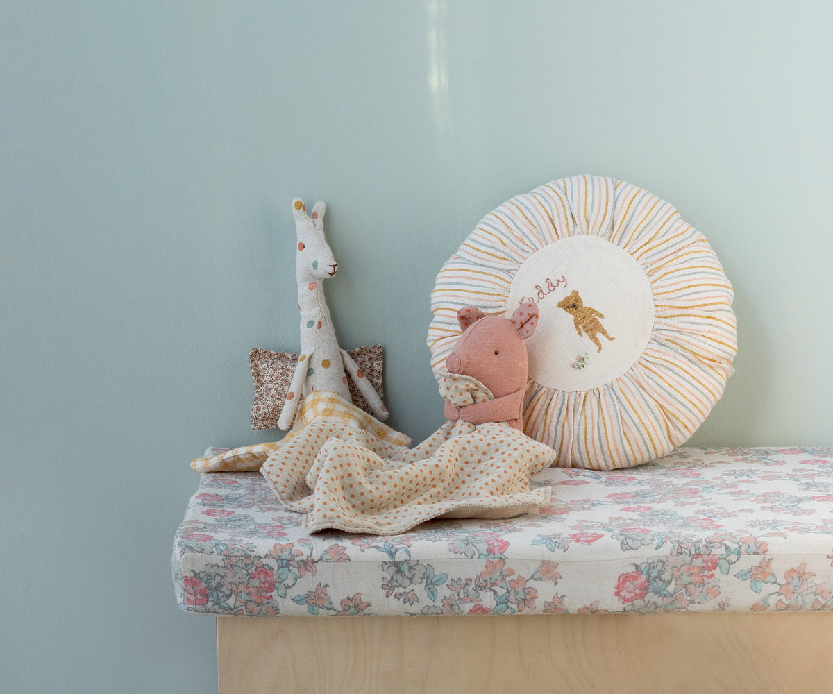 Lullaby friends, Pig, Mini - Rose - Maileg USA