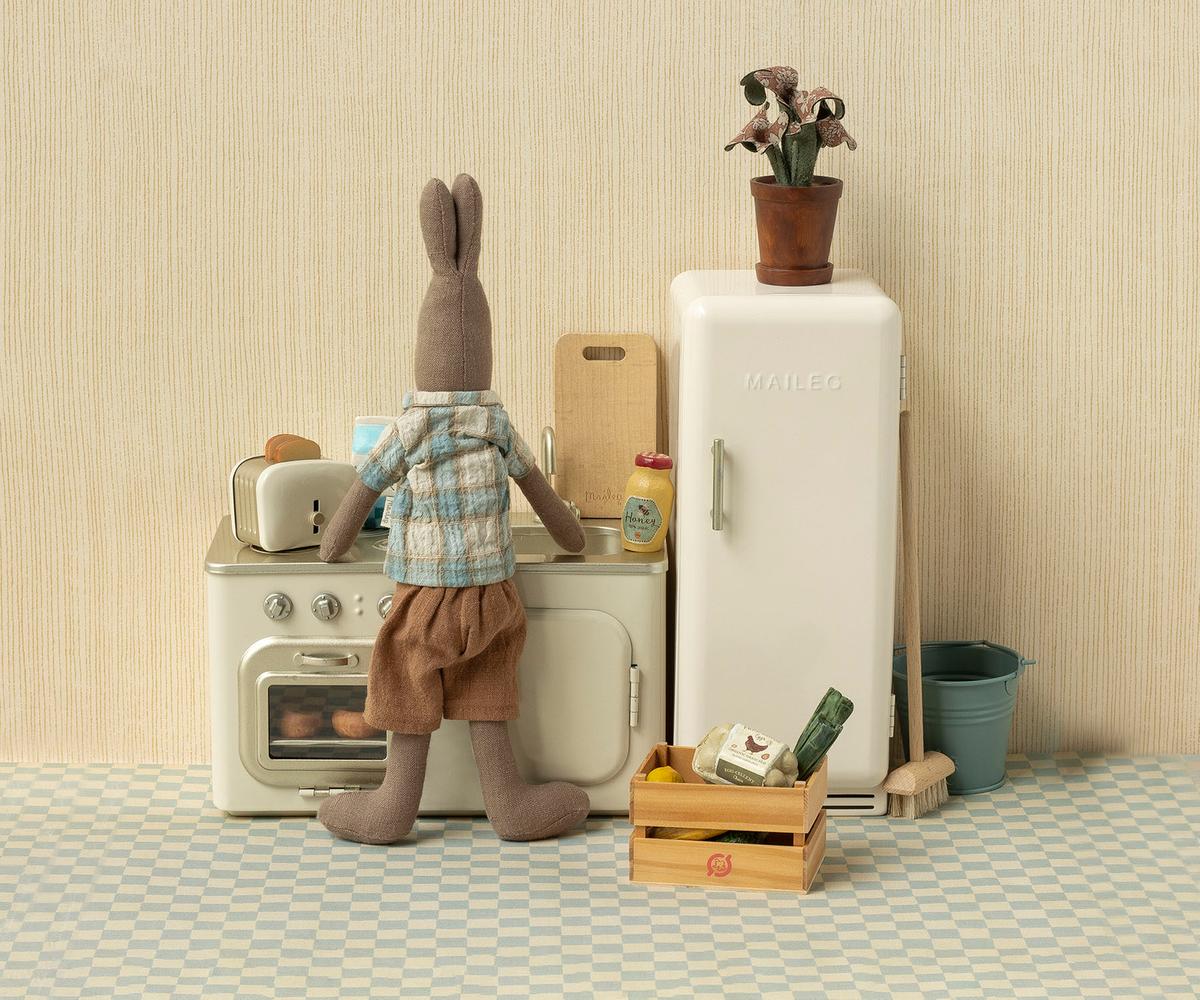 Miniature Fridge, Off-white - Maileg USA