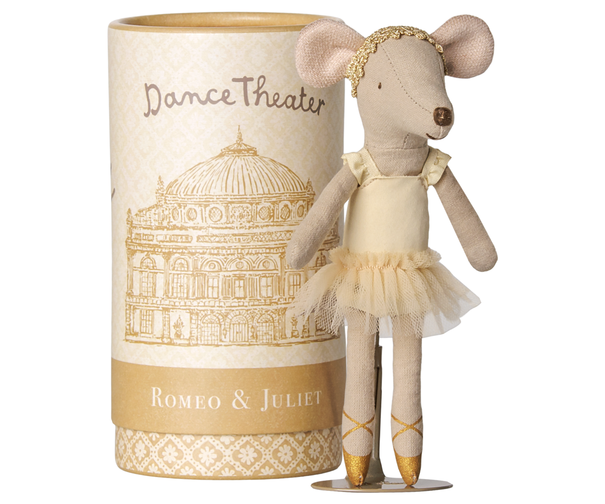 Ballet dancer mouse, Big sister