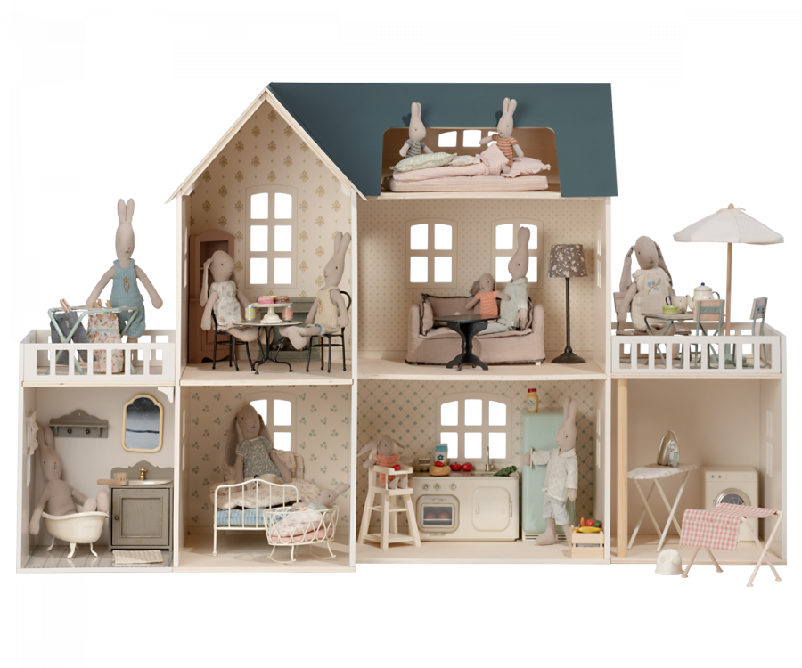 Dollhouse - Free Gift with Purchase!