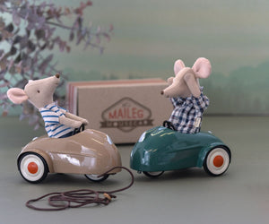 Mouse Car - Light Brown